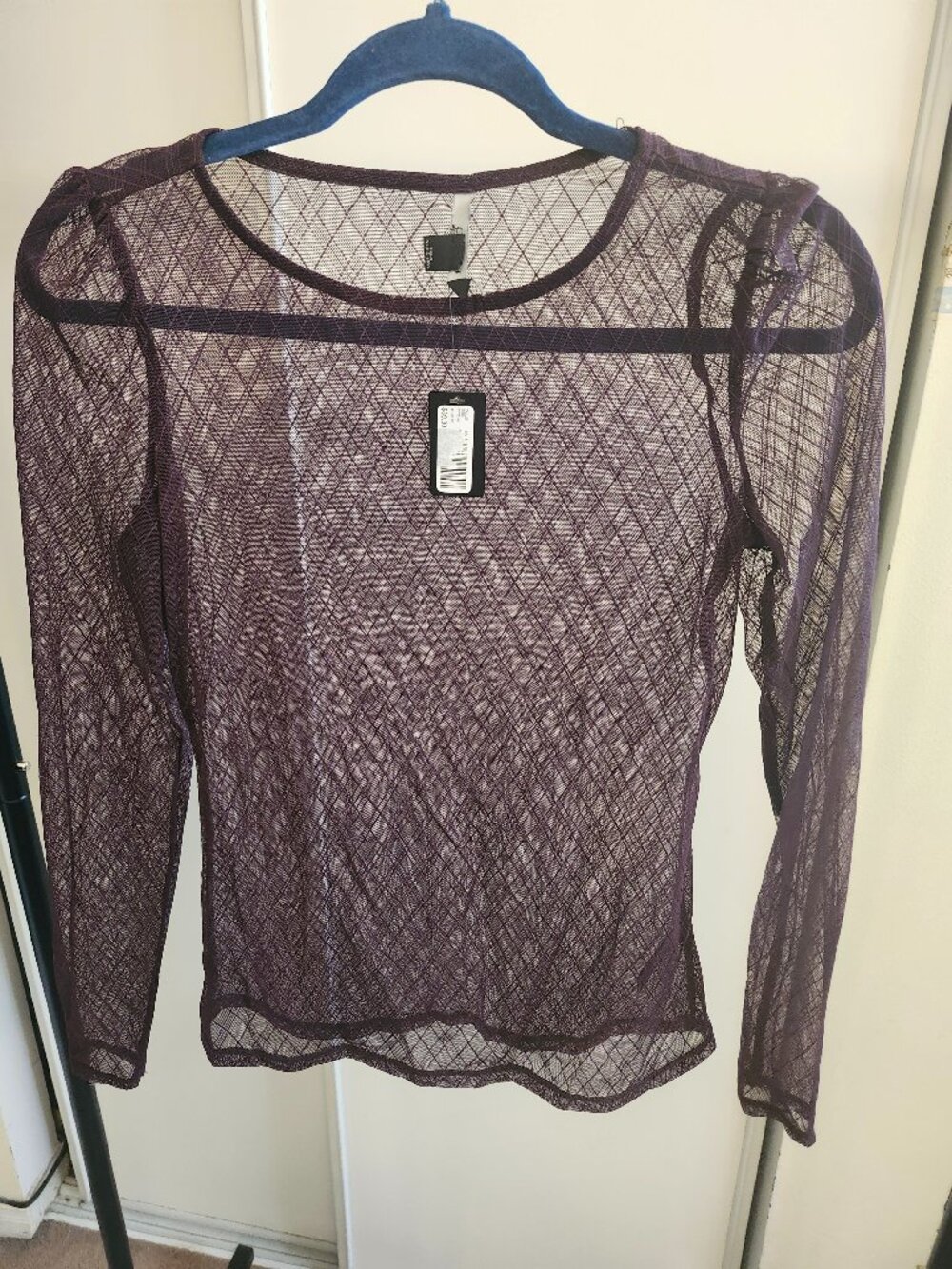 RW&CO SHEER TOP PURPLE SIZE XS/TP